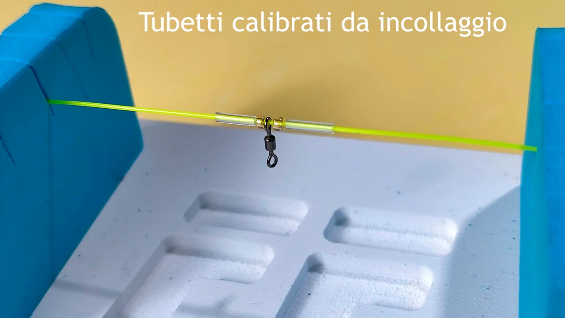 tubetti da incollaggio