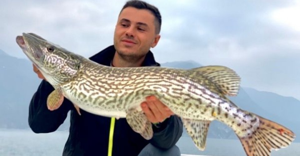 Pesca a spinning sul lago d'Iseo 